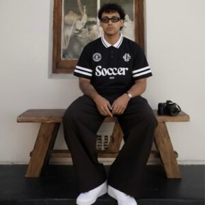 camiseta tipo polo varsity